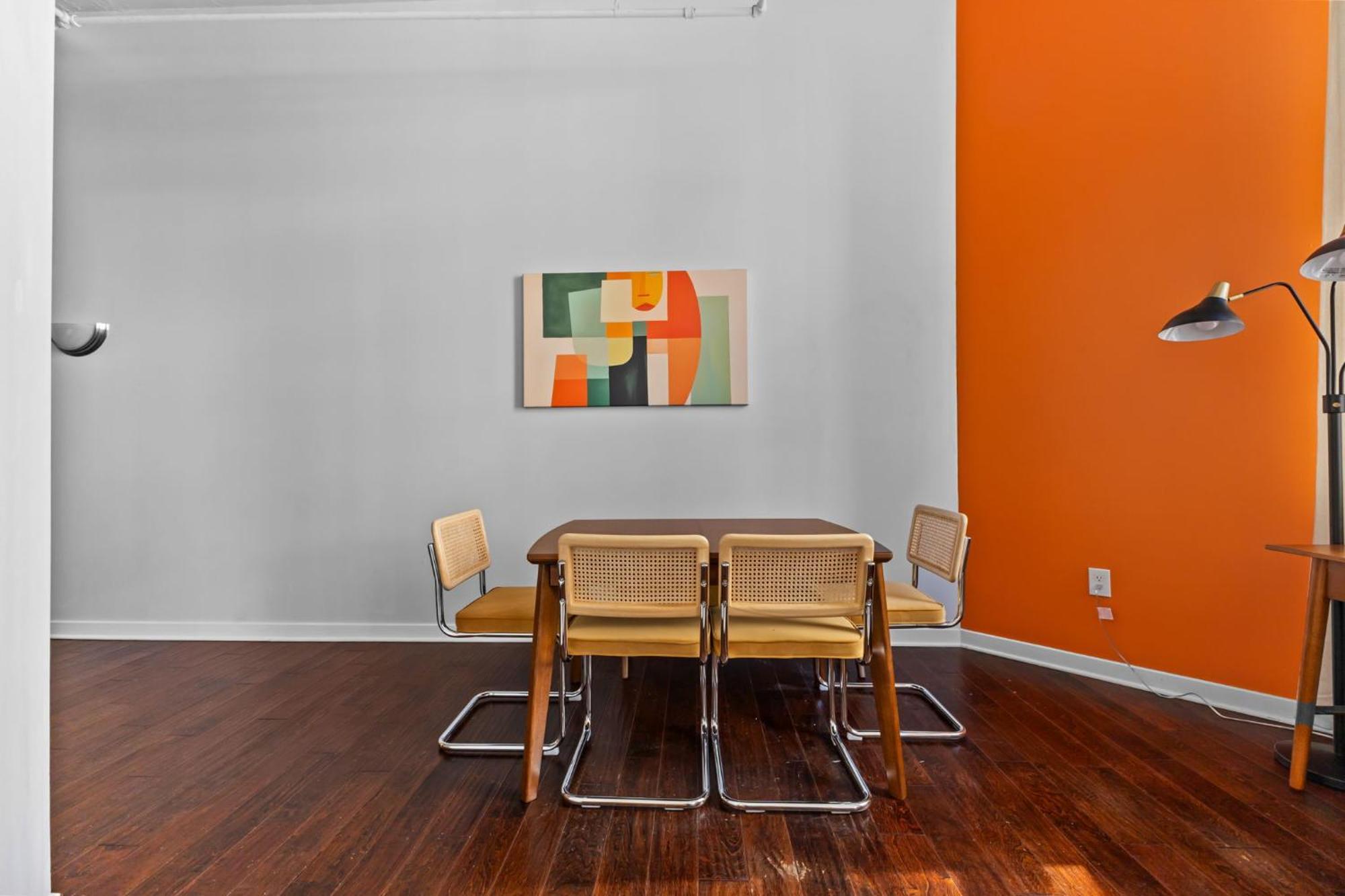 Indy City Loft - Convention Center - Sleeps 7 - Stadium Access インディアナポリス エクステリア 写真