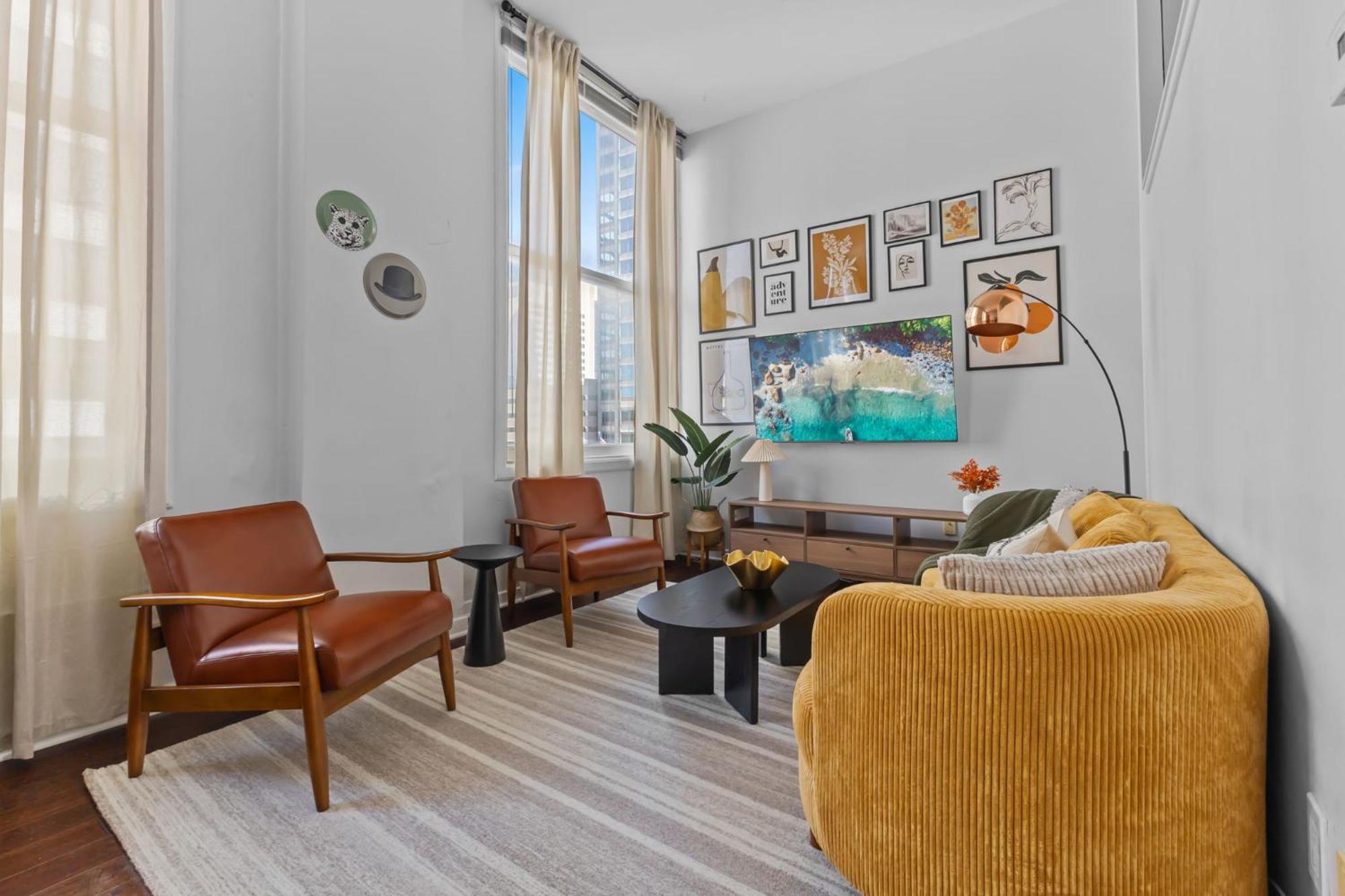 Indy City Loft - Convention Center - Sleeps 7 - Stadium Access インディアナポリス エクステリア 写真
