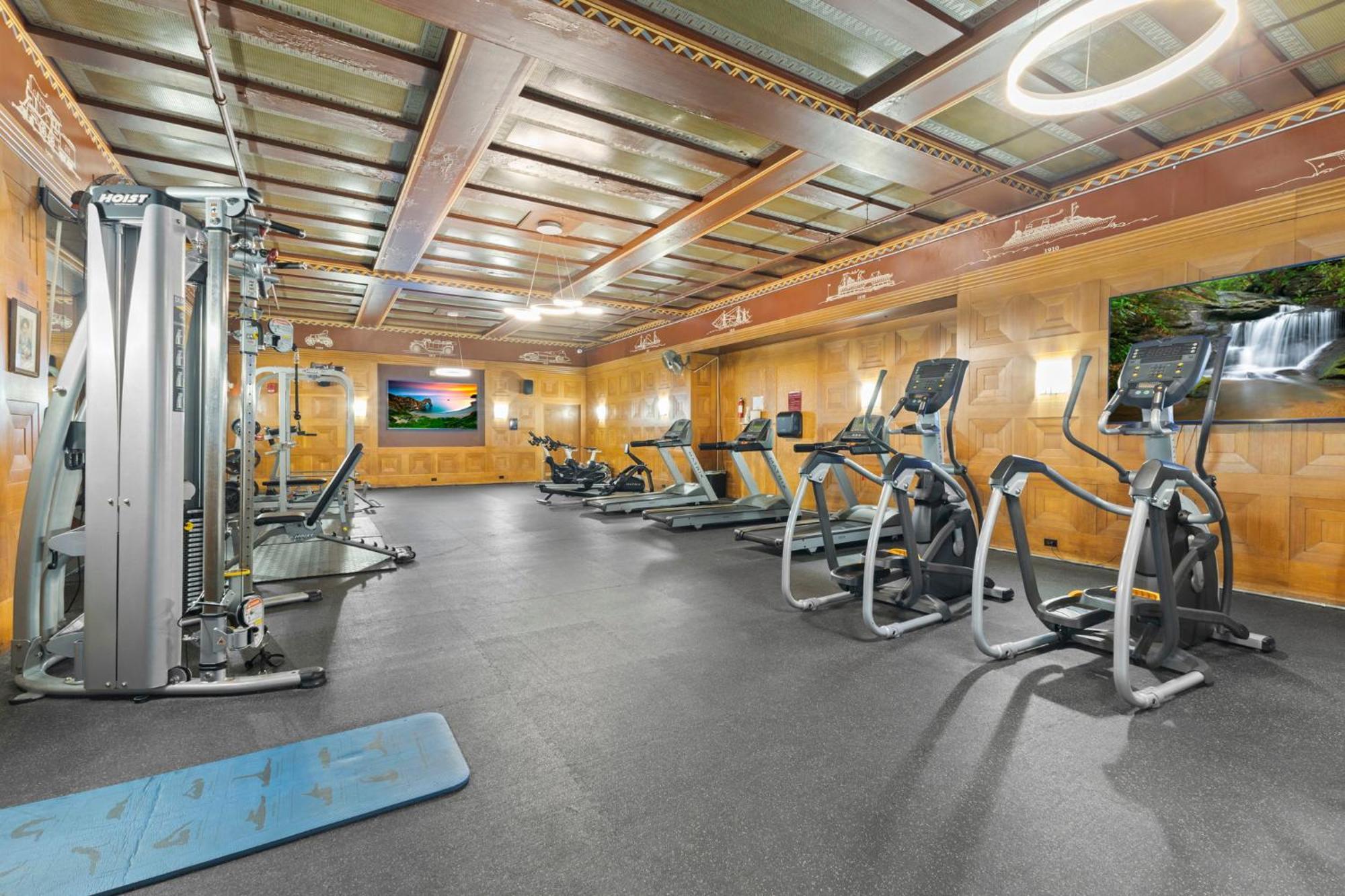 Indy City Loft - Convention Center - Sleeps 7 - Stadium Access インディアナポリス エクステリア 写真